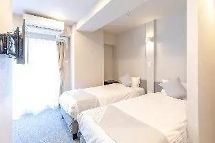 Tabist Unihotel Midosuji Hommachi Osaka